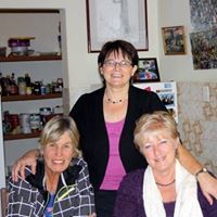 Paula Bradley Photo 27