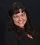 Renee Harvey Photo 1