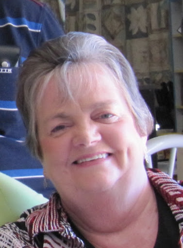 Sylvia Lowe Photo 9
