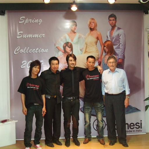 Tu Tran Photo 10