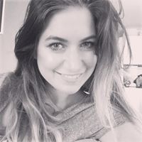 Sarah Watts Photo 30