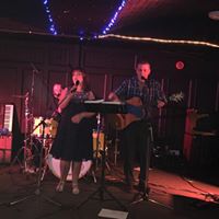 Christine Leary Photo 14