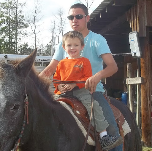 Cameron Moore Photo 28