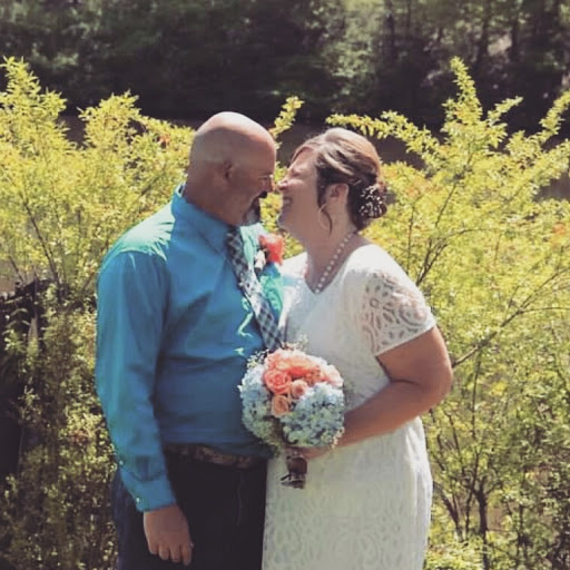 April Moseley Photo 14