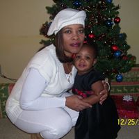 Pamela James Photo 19