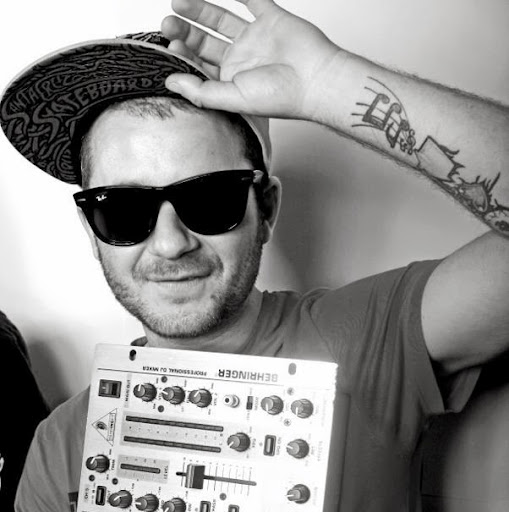 Darryl Johnson Photo 40 Darryl Johnson Photo 40