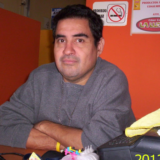Fernando Botello Photo 8