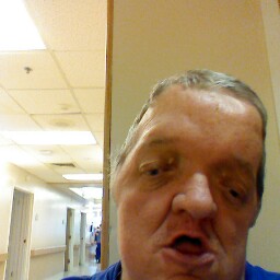 Robert Tomlin Photo 35