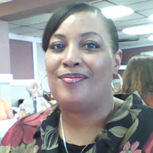 Renee Hamilton Photo 43