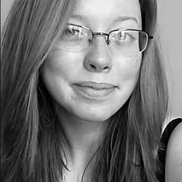 Jessica Lewis Photo 34