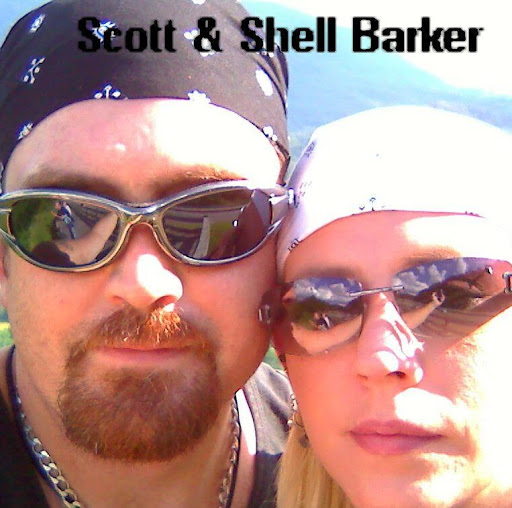 Michelle Barker Photo 11