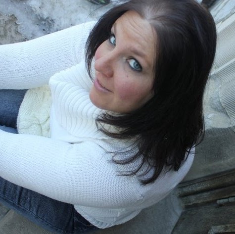 Stephanie Jacques Photo 24