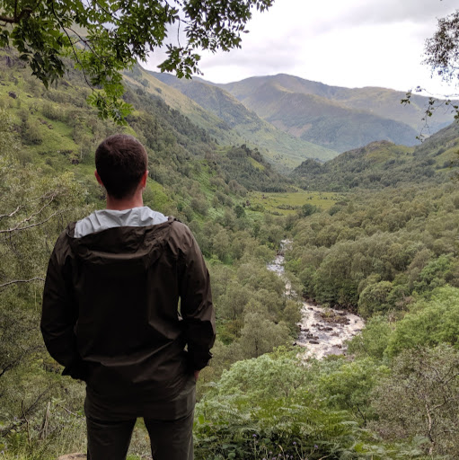 Adam Maxwell Photo 33