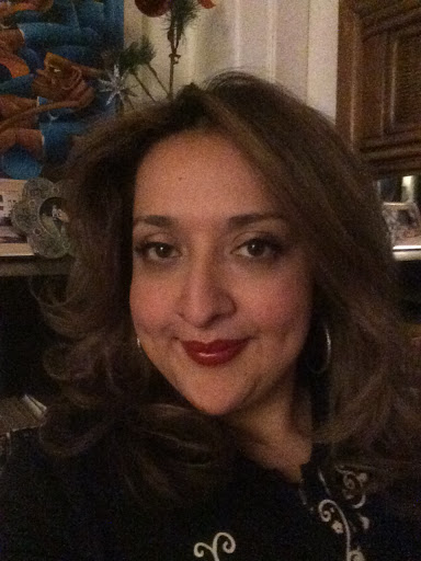 Julia Ponce Photo 15
