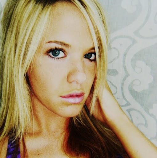 Jenny Sims Photo 7