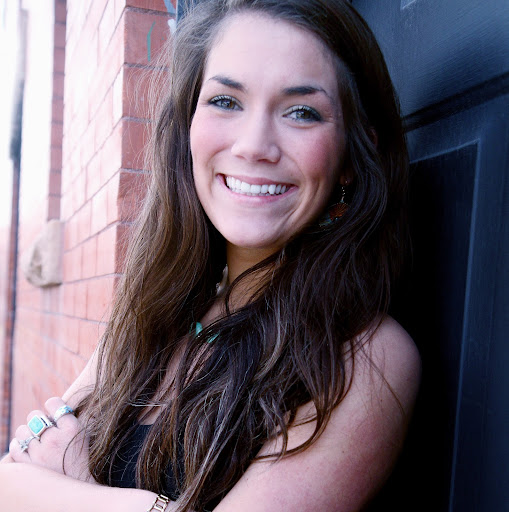 Samantha Stuart Photo 13