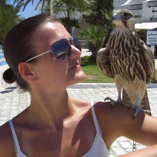 Christina Schwarz Photo 7