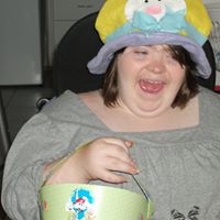 Kerri Robinson Photo 10