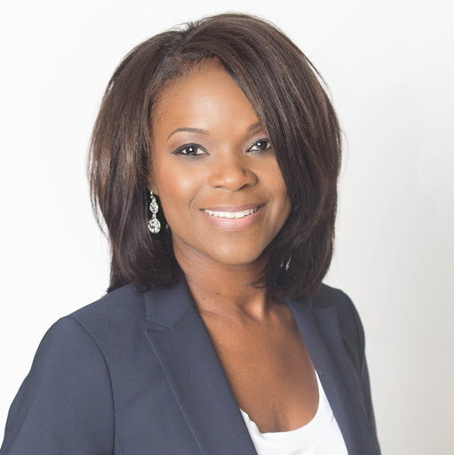 Crystal Neal Photo 19