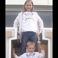 Jennifer Gruber Photo 17