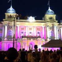 Phillip Elliott Photo 37