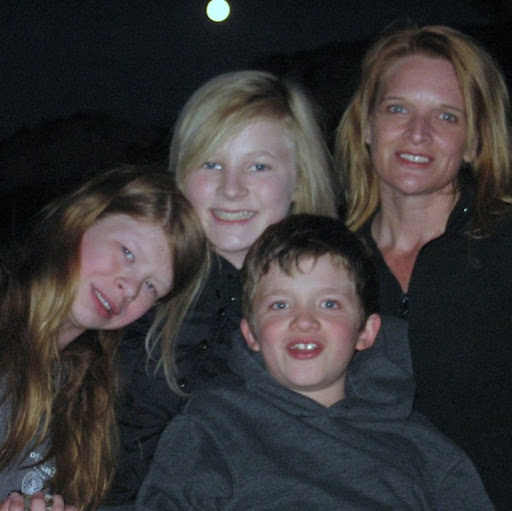 Renee Graper Photo 1