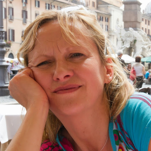 Catherine Antonelli Photo 12