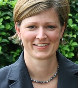 Julie Jones Photo 9