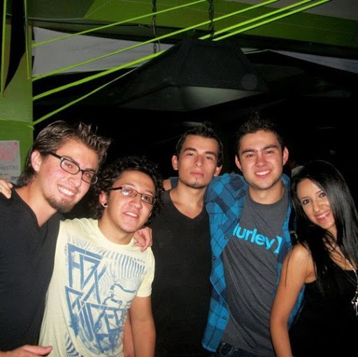 Jorge Chaves Photo 34