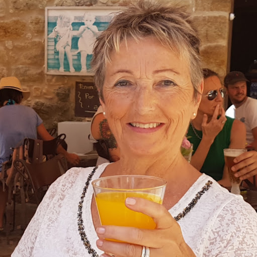 Jane Lowe Photo 37 Jane Lowe Photo 37