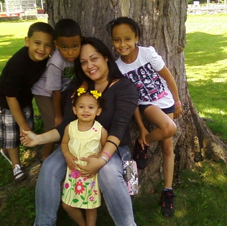 Julie Crespo Photo 22