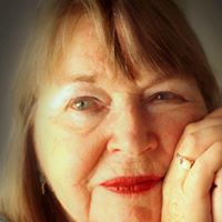 Catherine Mueller Photo 21
