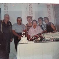 Brenda Holt Photo 2