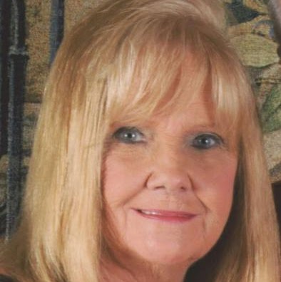 Dianne Harris Photo 28