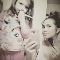 Erin Downing Photo 13