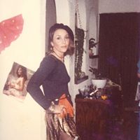 Annie Devine Photo 4 Annie Devine Photo 4