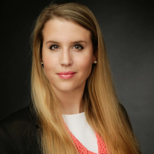 Julia Pieper Photo 5