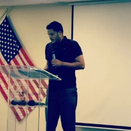 Edward Urrutia Photo 5
