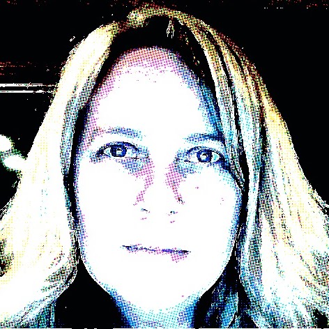 Leah Robbins Photo 14