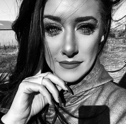 Renee Perkins Photo 23