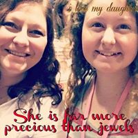 Elizabeth Flanders Photo 9