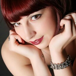 Donna Hart Photo 34