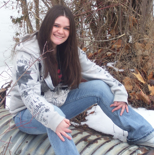 Kimberly Hess Photo 21