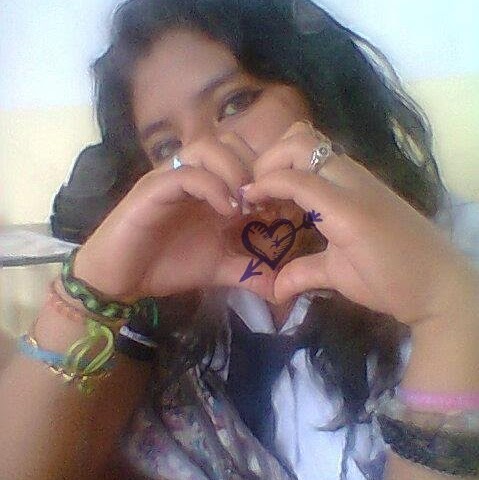 Jenny Cabrera Photo 15
