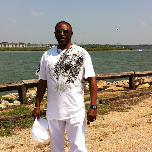 Archie Grant Photo 5