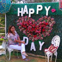 Christy Diaz Photo 17