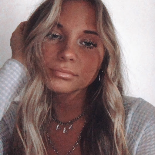 Jodi Walker Photo 22