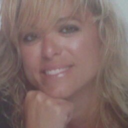 Suzanne Pierce Photo 15