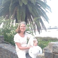Diane Rees Photo 3