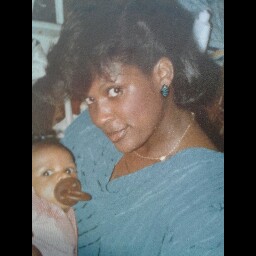 Annie Armstrong Photo 26